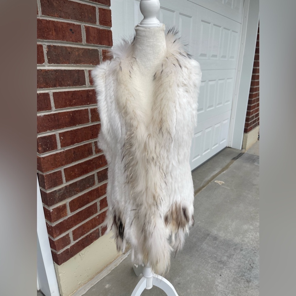 Dolce Cabo Real Rabbit Raccoon Fur Vest Size Medium